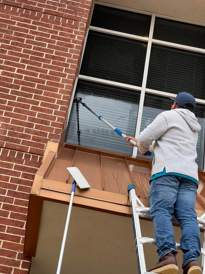 Residential Window Cleaner Atlanta GA